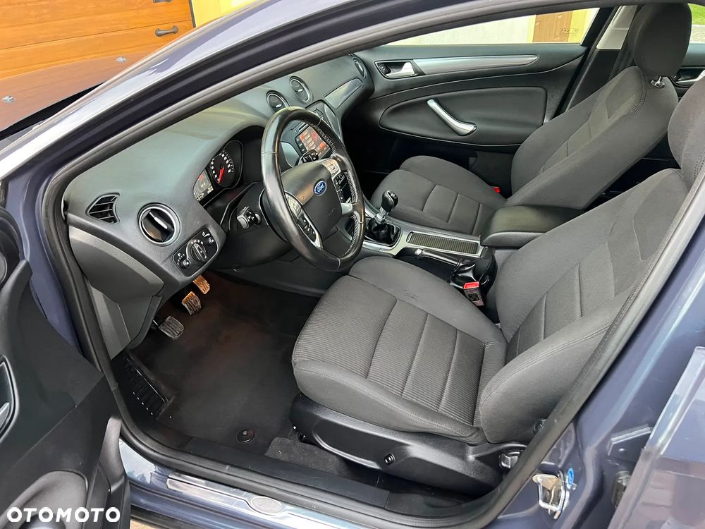 Ford Mondeo 2.0 TDCi Titanium X - 8