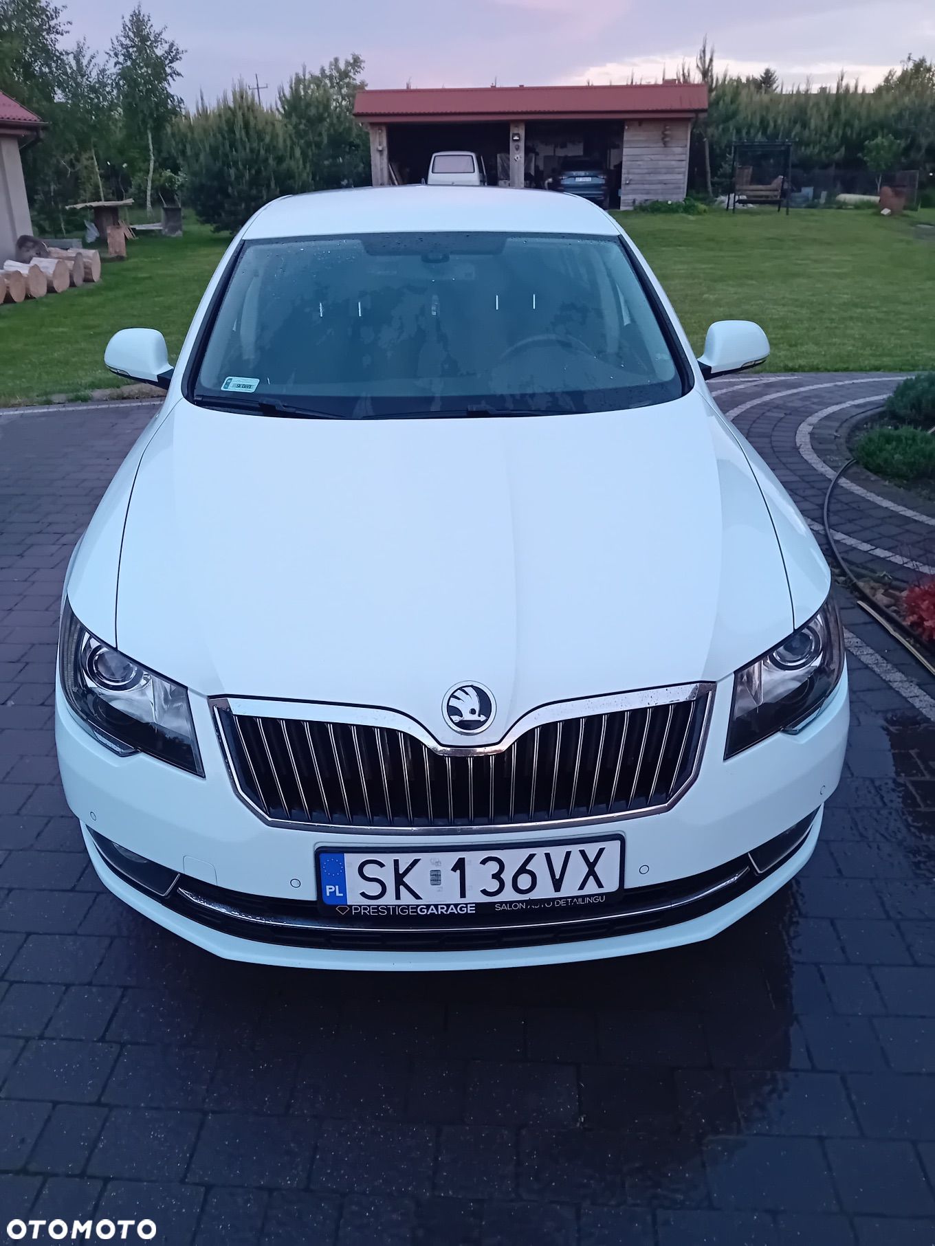 Skoda Superb 2.0 TDI Ambition - 1