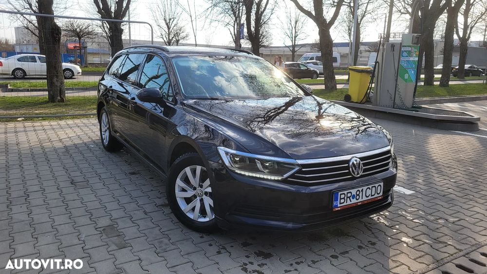 Volkswagen Passat 2.0 TDI SCR DSG Comfortline - 9