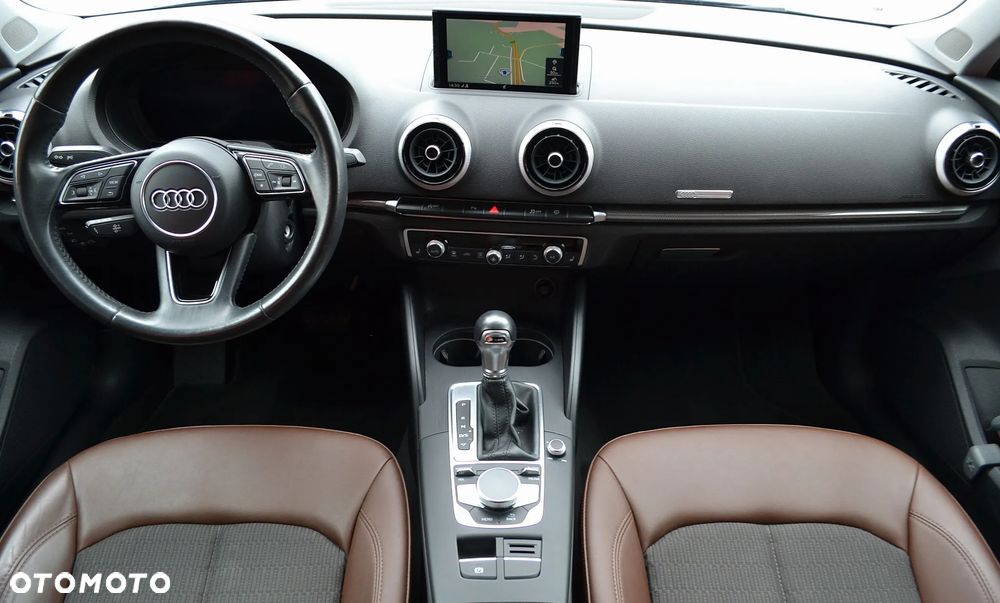 Audi A3 Sportback - 6