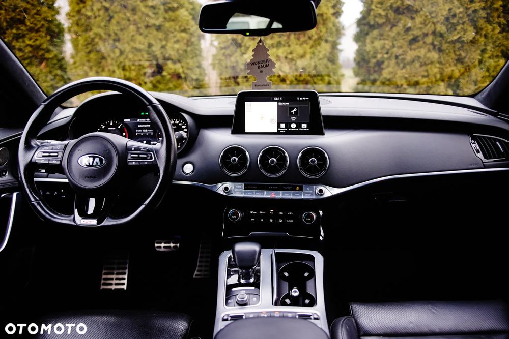 Kia Stinger 2.2 CRDI GT Line - 30