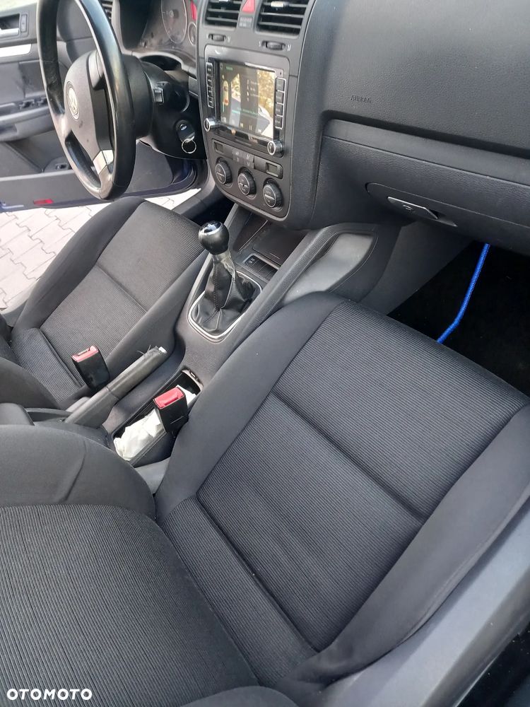 Volkswagen Golf 1.9 TDI United - 8