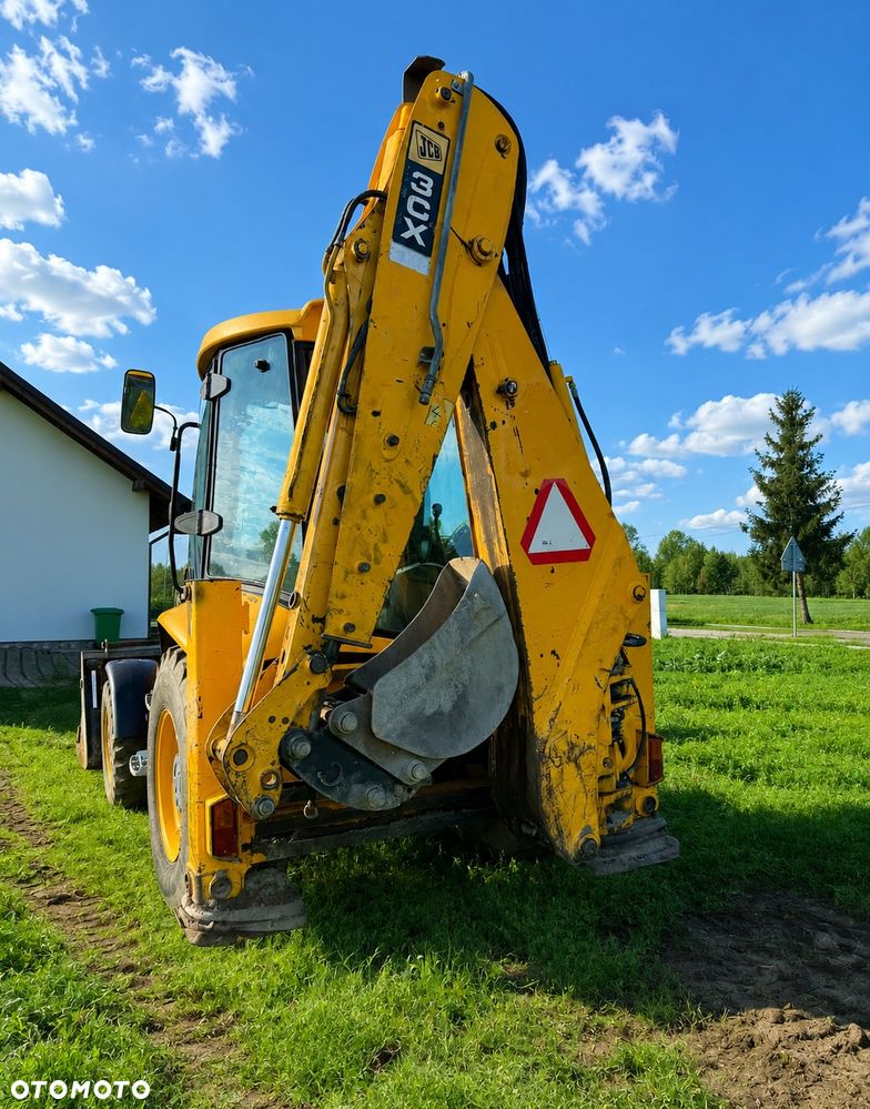 JCB 3cx - 12