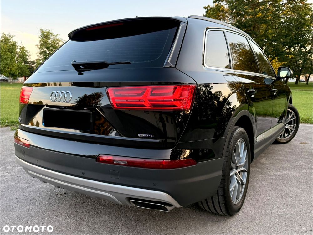 Audi Q7 - 11