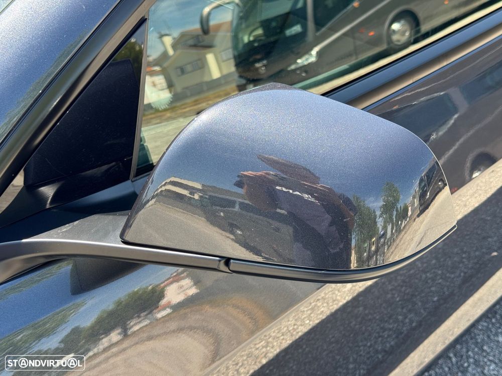 Tesla Model 3 Tração Traseira - 60