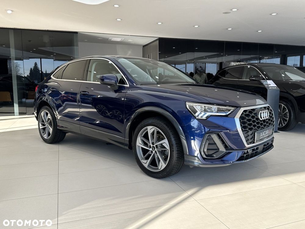 Audi Q3 Sportback - 6