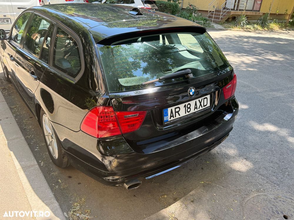 BMW 3 Series 2010 — imagine 7