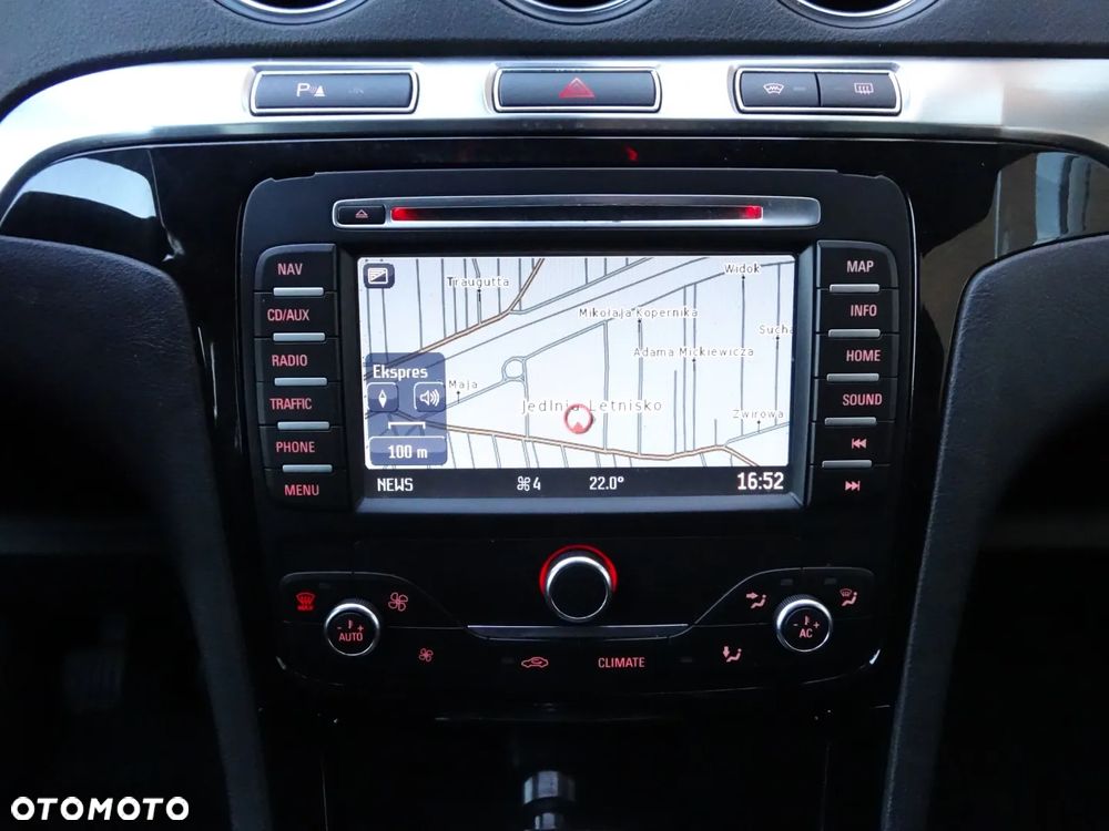 Ford S-Max 2.0 TDCi DPF Titanium - 25
