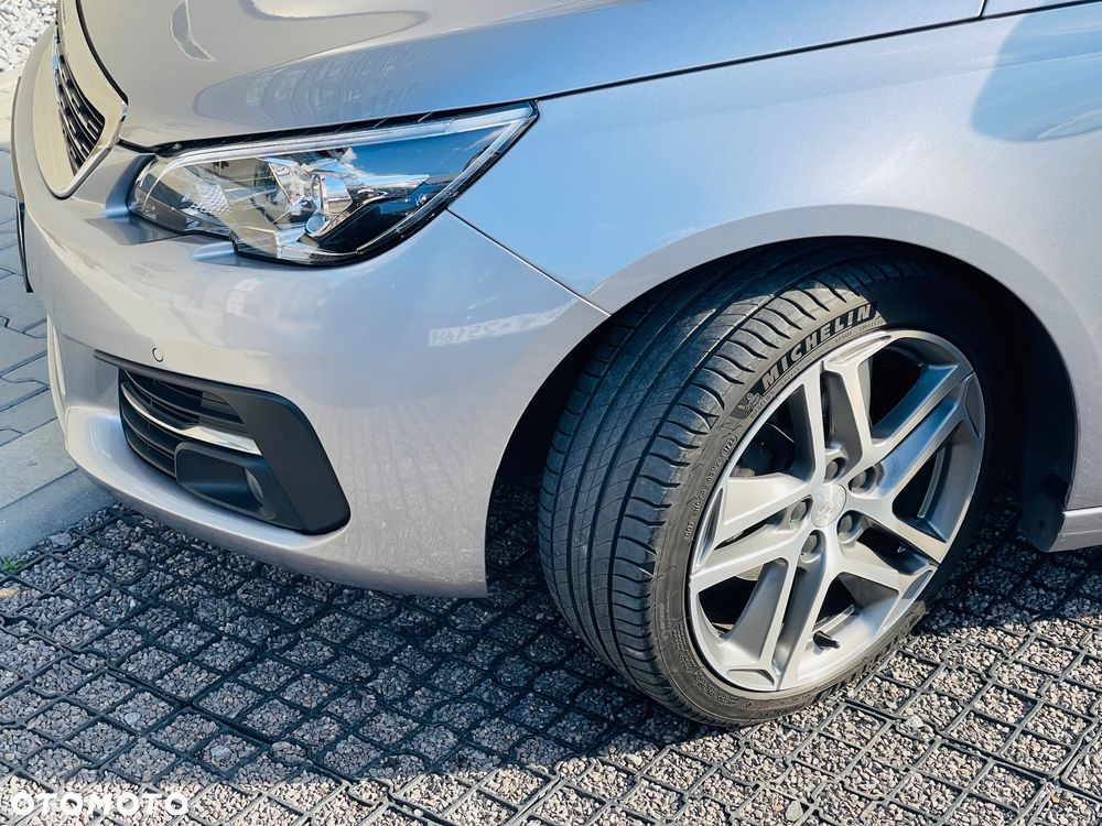 Peugeot 308 1.5 BlueHDi Active Pack Business S&S EAT8 - 12