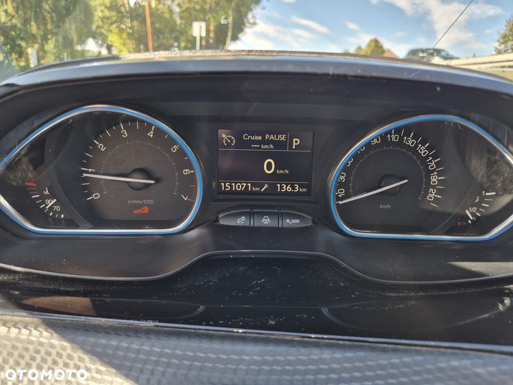Peugeot 2008 PureTech 110 Stop&Start EAT6 Crossway - 30