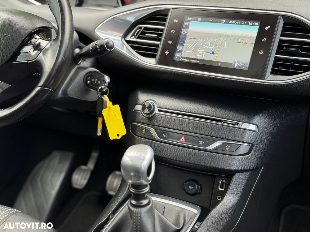 Peugeot 308 BlueHDi 120 Stop & Start Business-Line - 19