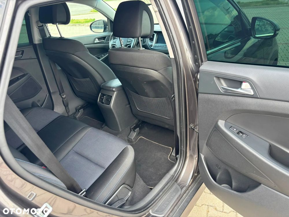Hyundai Tucson 2.0 CRDi 4WD Passion Plus - 22