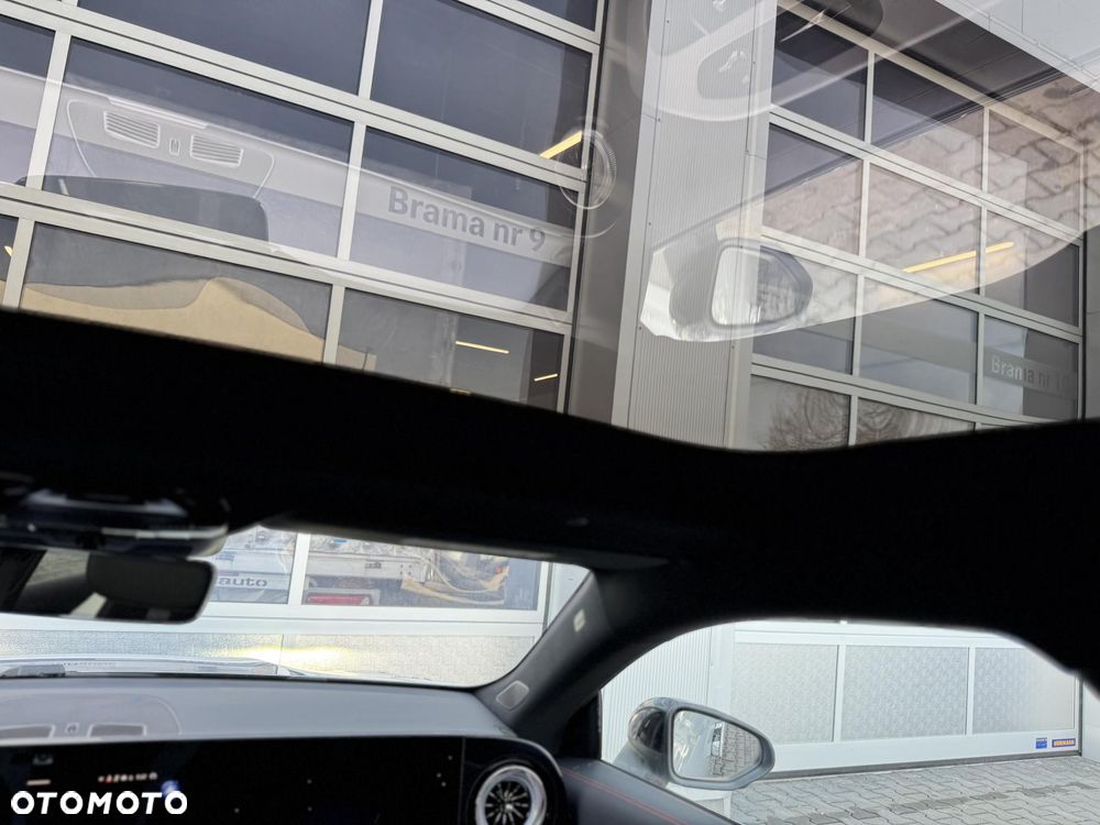 Mercedes-Benz CLA 200 mHEV 4-Matic 8G-DCT - 17