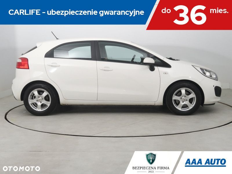 Kia Rio - 8