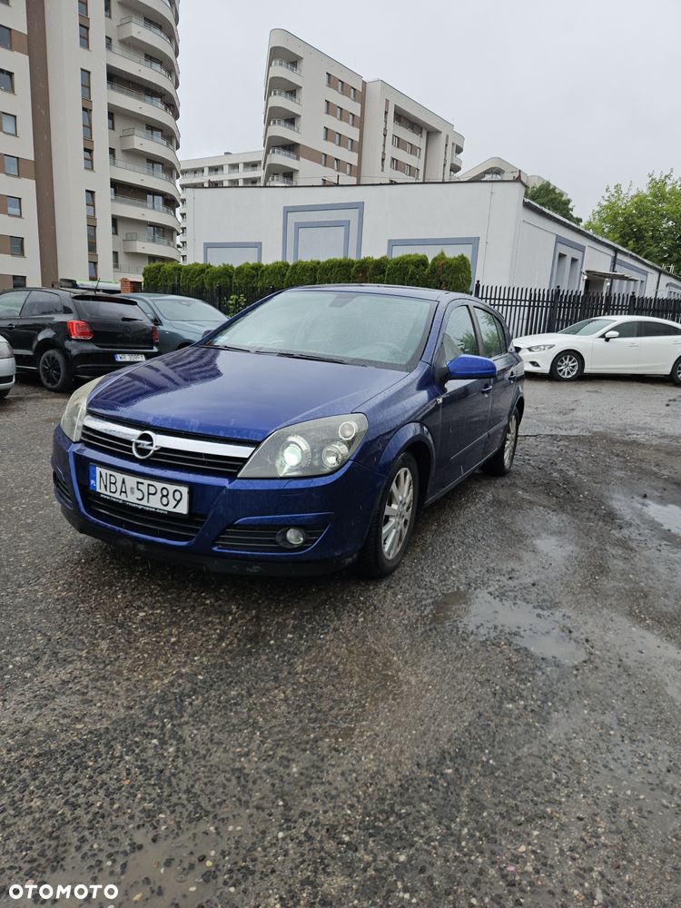 Opel Astra - 2