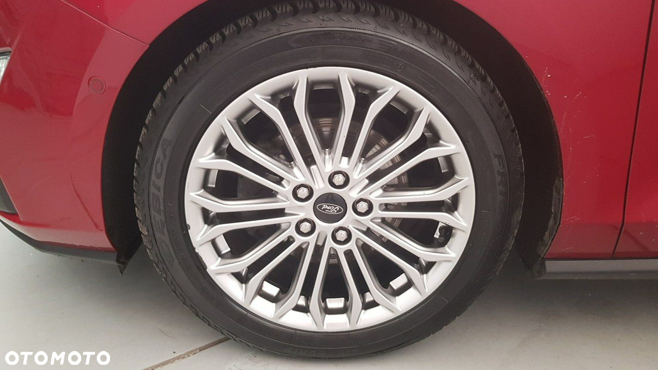 Ford Focus - 13