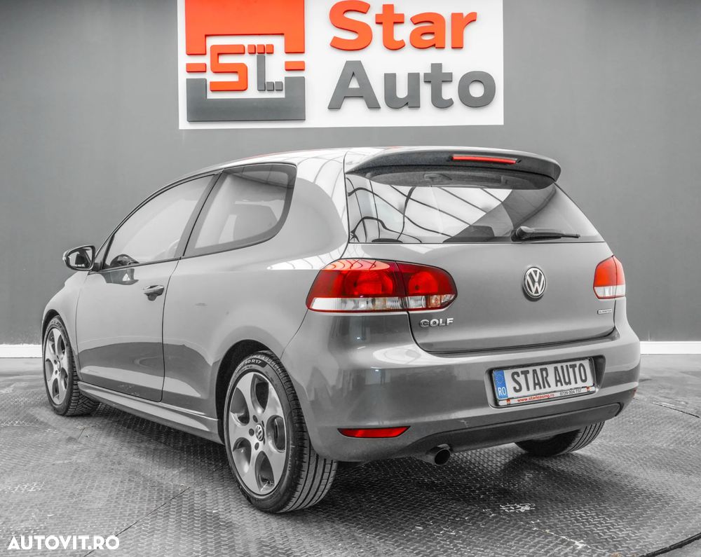 Volkswagen Golf 1.6 TDI DPF BMT Comfortline - 4