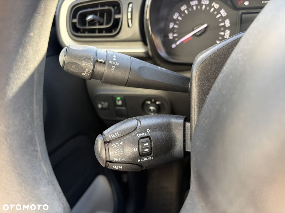 Citroën C3 Pure Tech 82 SHINE - 18