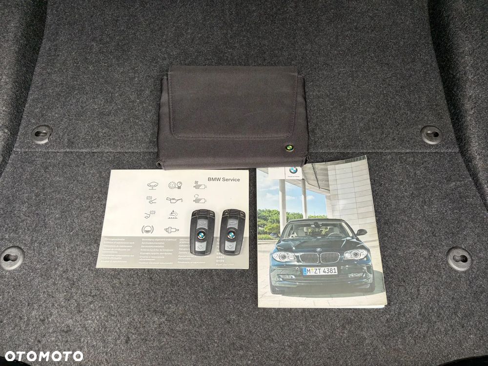 BMW Seria 1 116i - 29