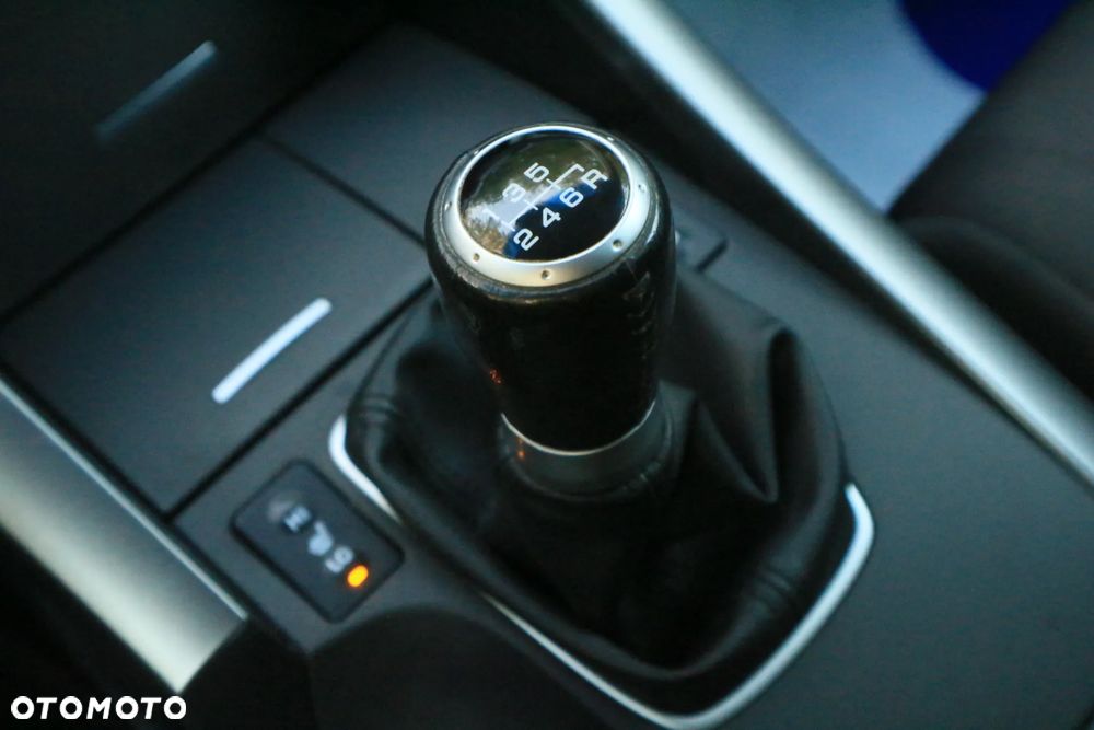 Honda Accord 2.0 Elegance - 30