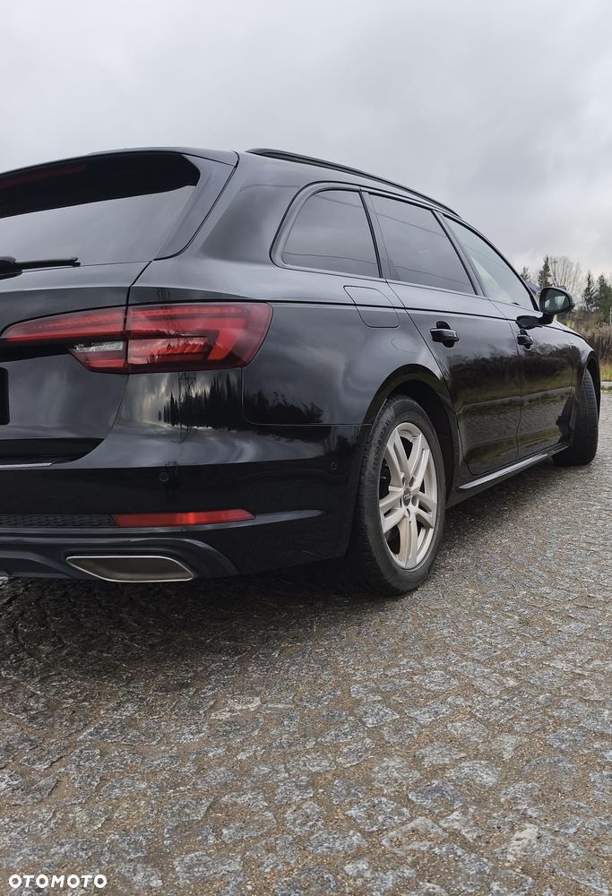 Audi A4 Avant 40 TDI S Line S tronic - 26