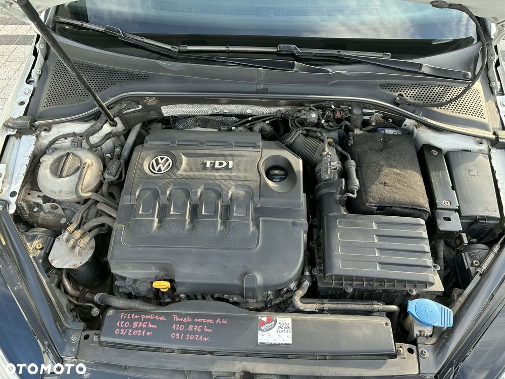 Volkswagen Golf 1.6 TDI BlueMotion Trendline - 2