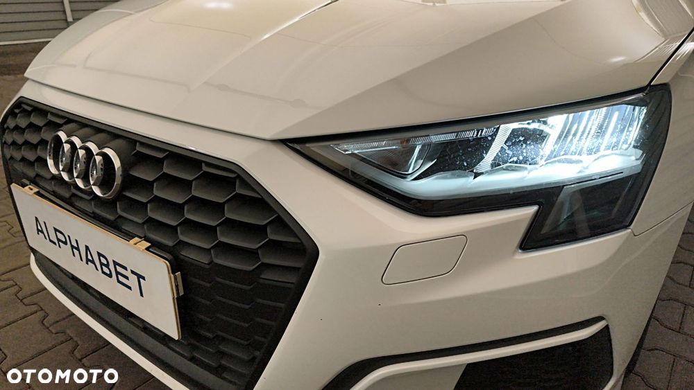 Audi A3 Sportback 35 TFSI mHEV S tronic - 32