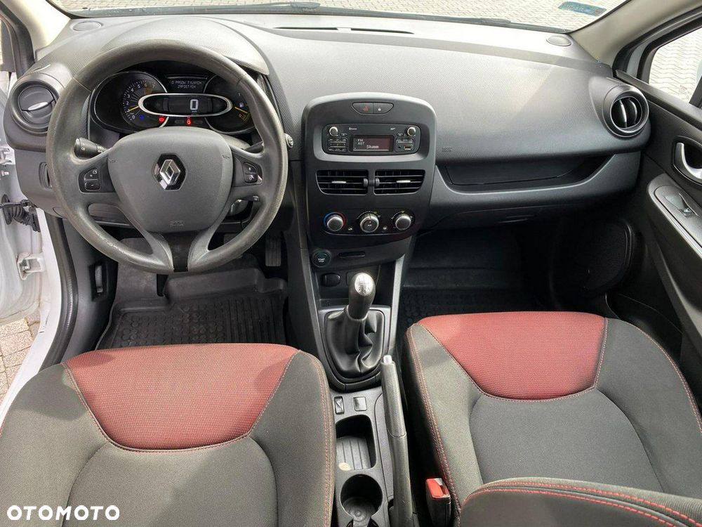Renault Clio 1.2 16V 65 Authentique - 8
