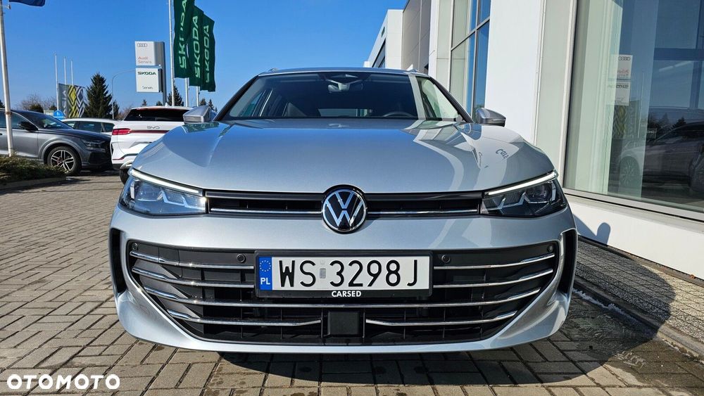 Volkswagen Passat Variant - 8