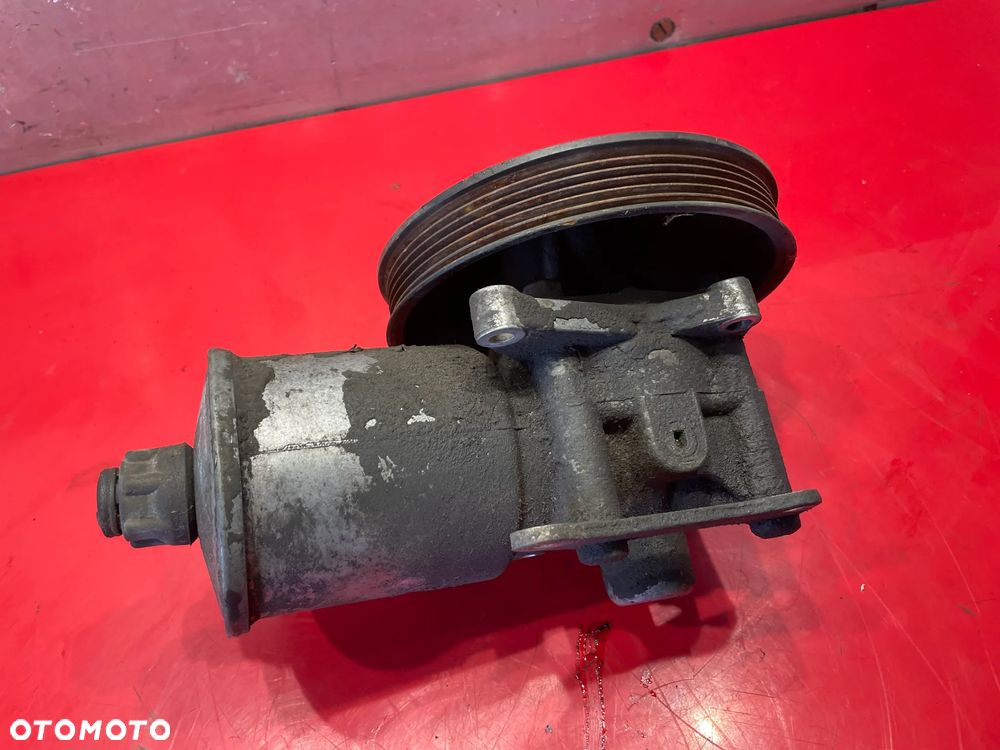 MERCEDES  POMPA WSPOMAGANIA 2014601880 - 2