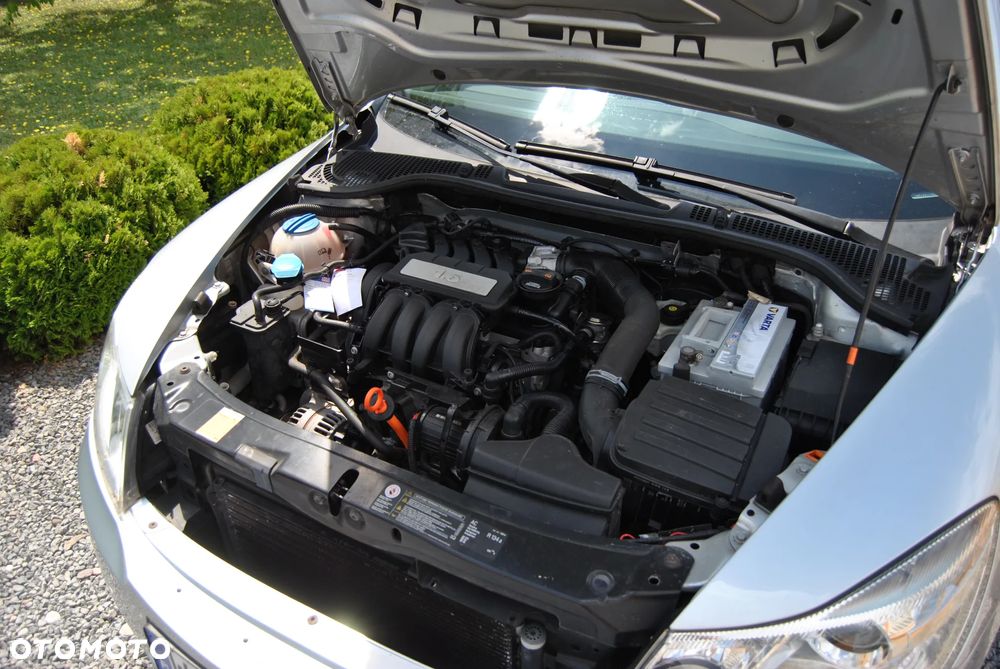 Skoda Octavia 1.6 Ambiente - 27