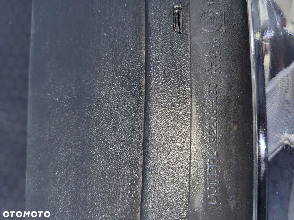 LAMPA PRAWY PRZÓD HYUNDAI KONA 92208-J90 - 6