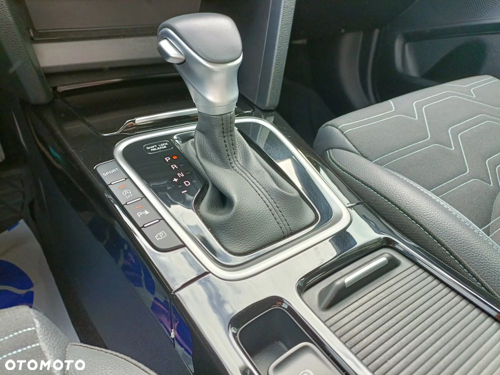 Kia XCeed 1.6 T-GDI Tribute DCT - 18