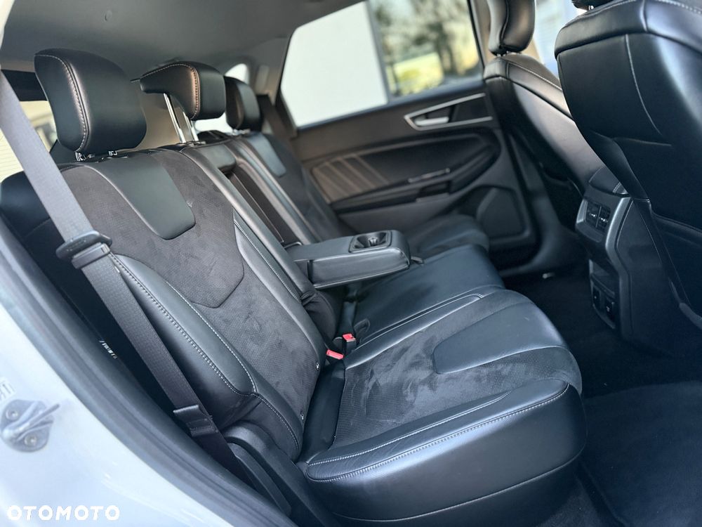Ford Edge 2.0 TDCi Twin-Turbo 4WD ST-Line - 17