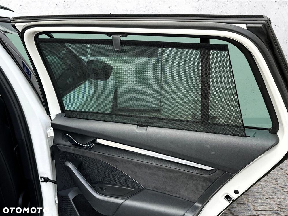 Skoda Octavia 2.0 TDI 4x4 RS DSG - 33