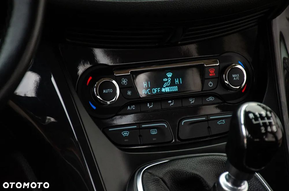 Ford Kuga 2.0 TDCi Individual - 31