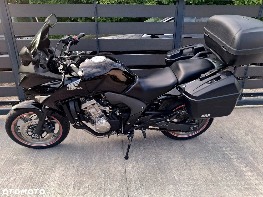Honda CBF - 2