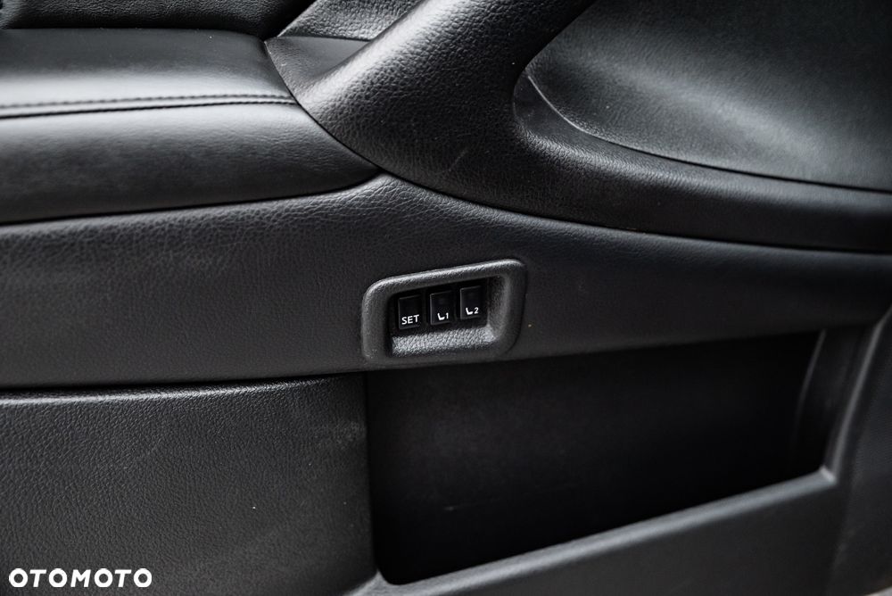 Nissan Murano 3.5 V6 Premium - 32