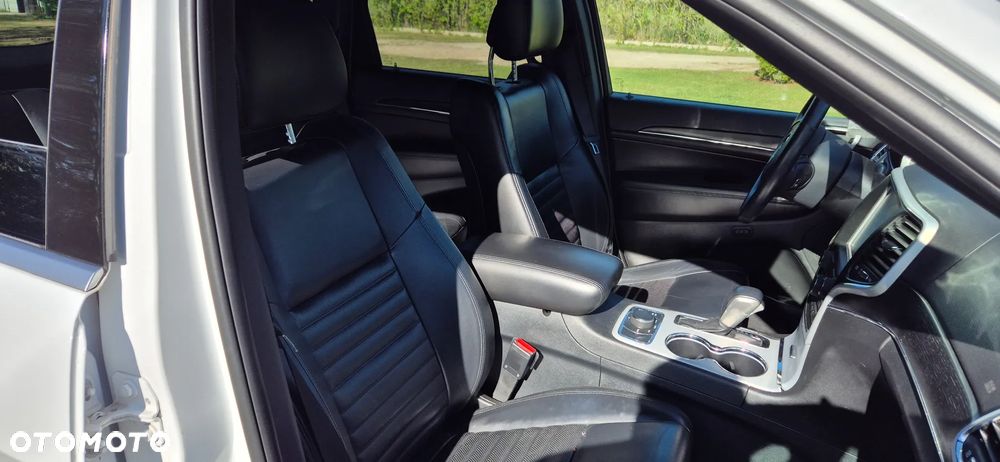 Jeep Grand Cherokee - 6