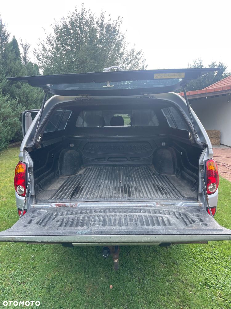 Mitsubishi L200 - 5