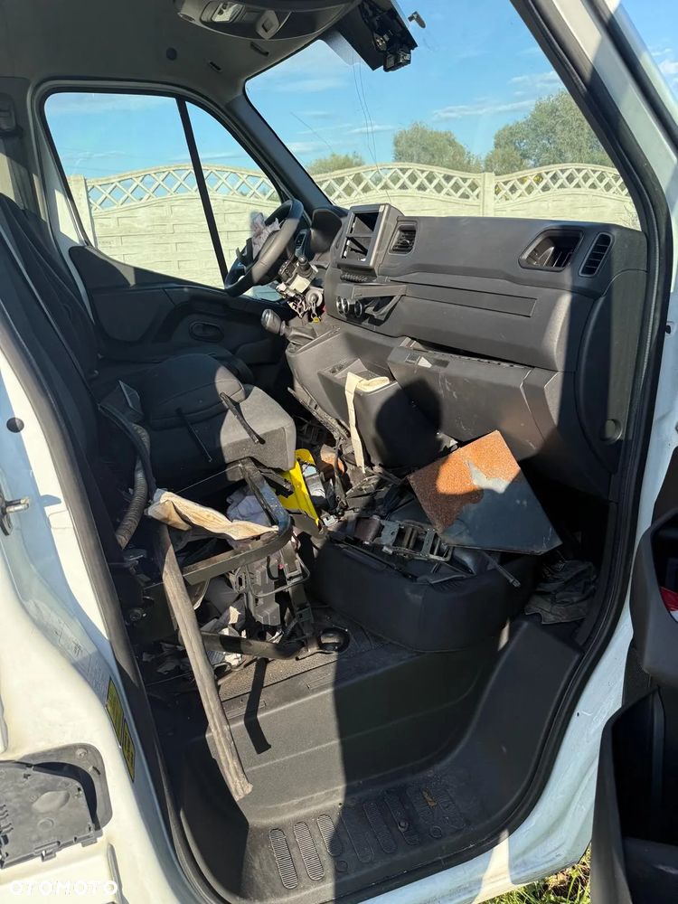 Renault Master 2021rok - 5