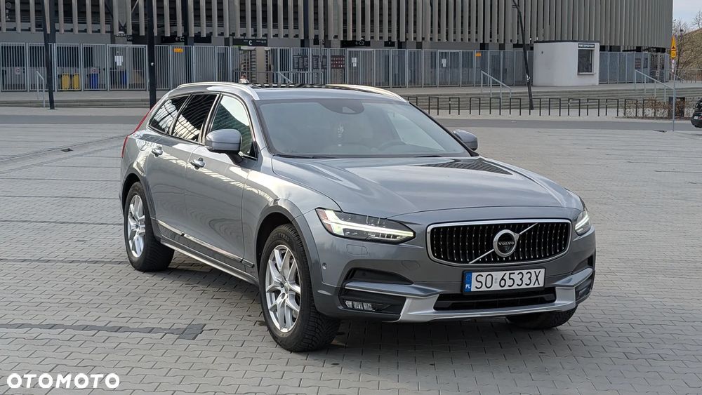 Volvo V90 Cross Country T6 AWD - 29