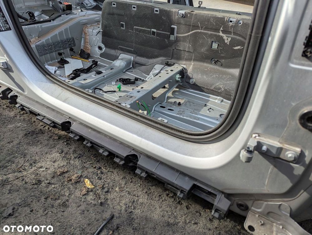 Volvo V60 II Polestar 2018-2025 ćwiartka przód przednia prawa - 8