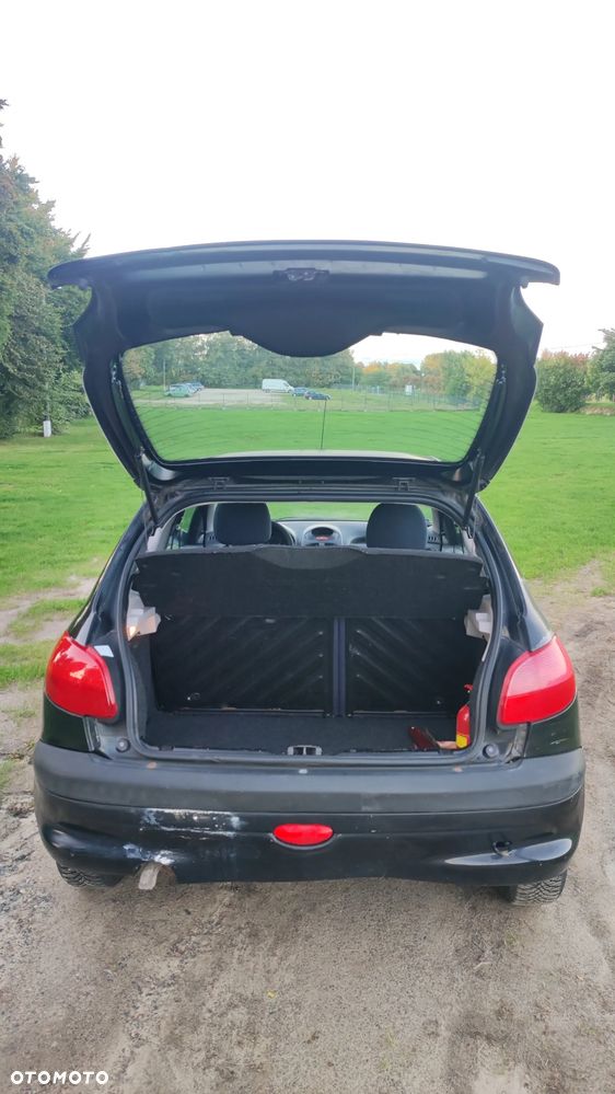 Peugeot 206 - 11
