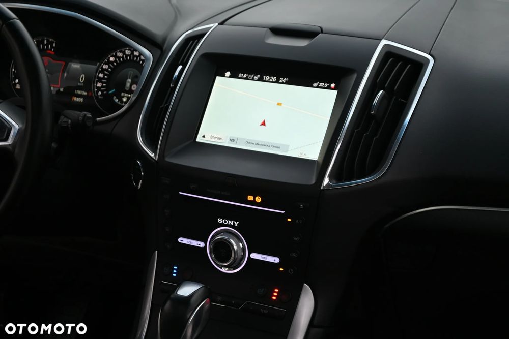 Ford Edge 2.0 TDCi Bi-Turbo 4x4 ST-LINE - 24