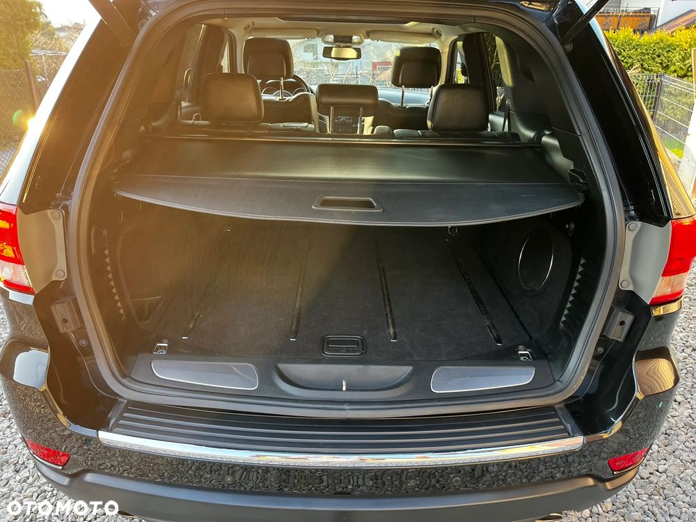 Jeep Grand Cherokee - 20