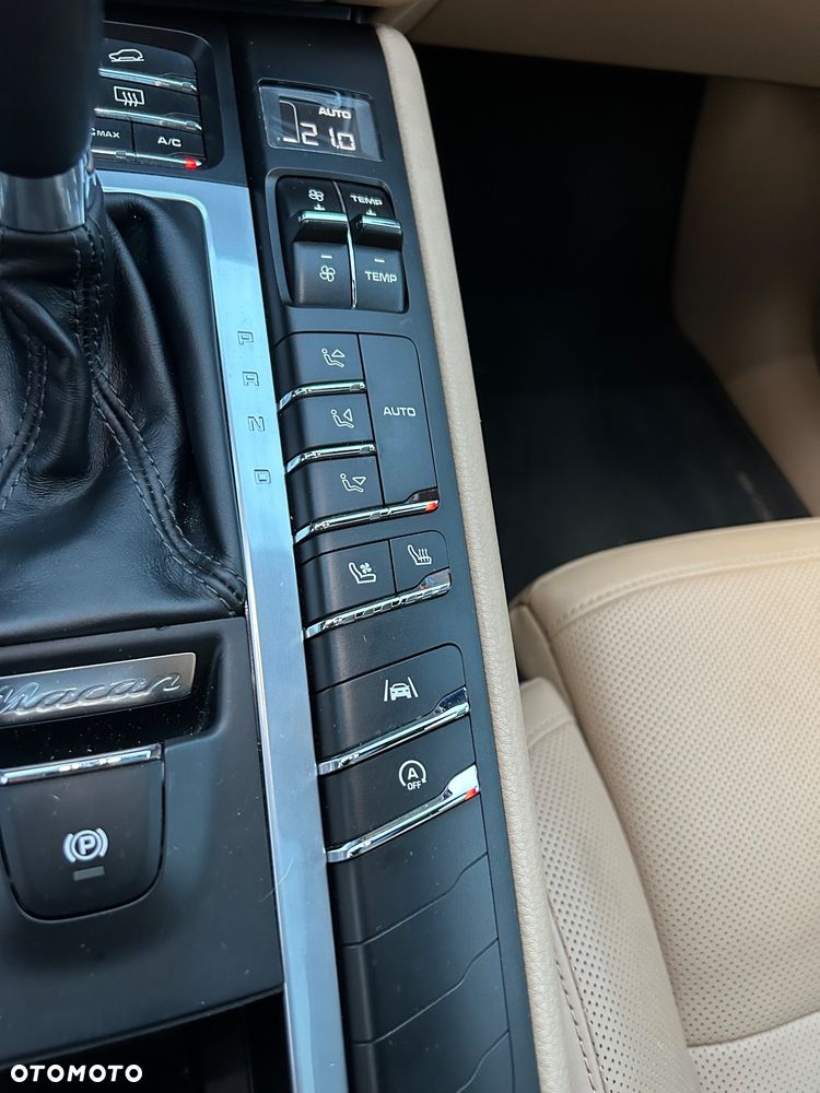 Porsche Macan Standard - 11