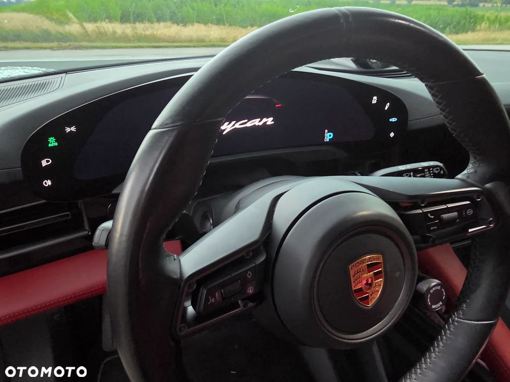 Porsche Taycan 4S Performance Plus - 19