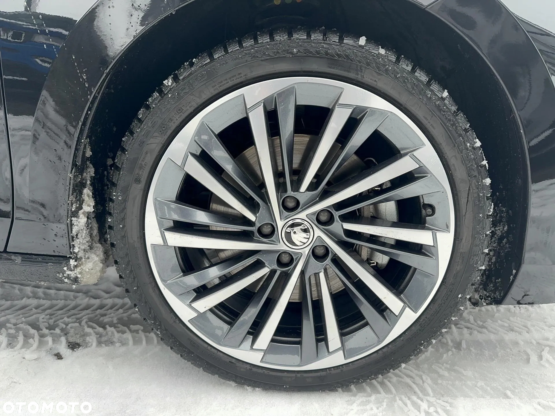 Skoda Superb 2.0 TDI SCR 4x4 L&K DSG - 15