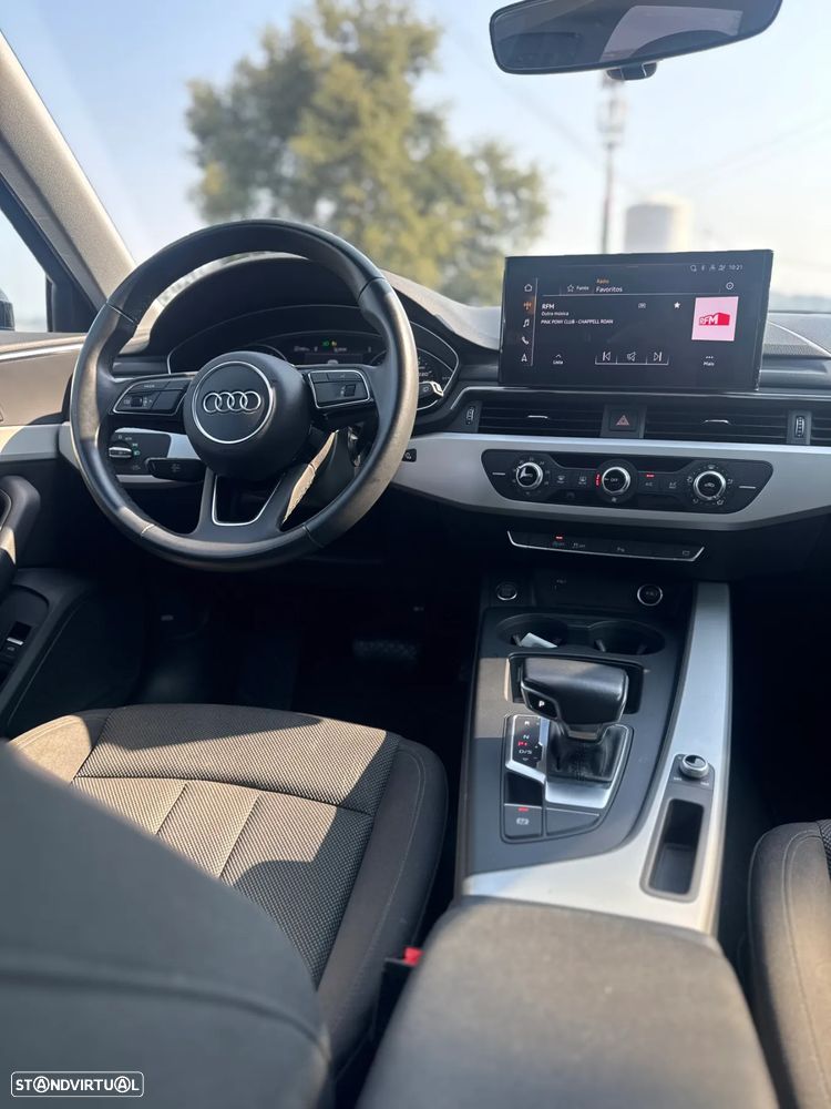 Audi A4 Avant 30 TDI S tronic - 18